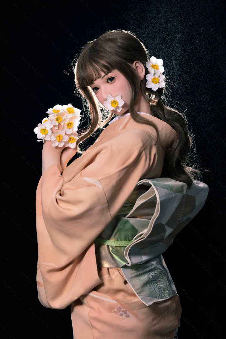 162cm (5ft4) E-Cup Lightweight Silicone Sex Doll, Movable Jaw Head Hellianthus